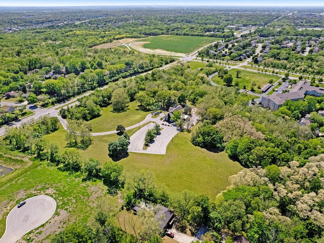 2820-2840 NW Barry Rd, Kansas City, MO à vendre Photo de l’immeuble– Image 1 sur 5