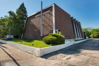 Plus de détails pour 15715 Libby Rd, Maple Heights, OH - Local commercial à vendre