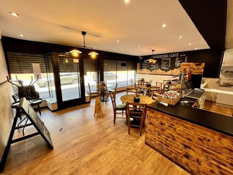 1 The Avenue, Featherstone à vendre - Photo intérieure – Image 3 sur 8