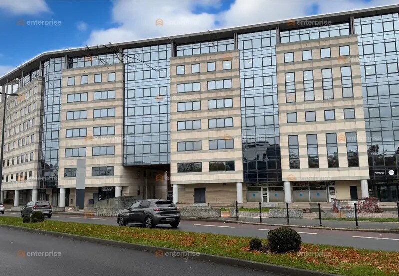 Bureau dans Roubaix à louer - Photo de l’immeuble – Image 2 sur 6