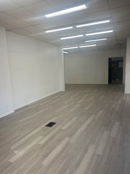 401 N High St, Millville, NJ à vendre - Photo intérieure – Image 2 sur 6