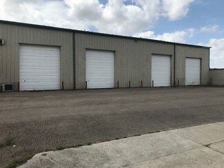 Plus de détails pour 3022 Buddy Lawrence Blvd, Corpus Christi, TX - Industriel/Logistique à louer