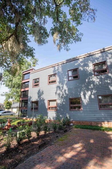 165 Lincoln Ave, Winter Park, FL à louer - Photo de l’immeuble – Image 3 sur 10