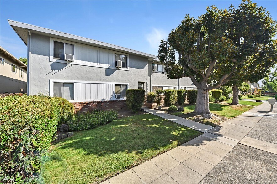 3047 David Ave, San Jose, CA à vendre - Photo principale – Image 1 sur 15