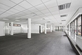 38-42 Rue Galliéni, Asnières-sur-Seine à louer Photo intérieure– Image 1 sur 8