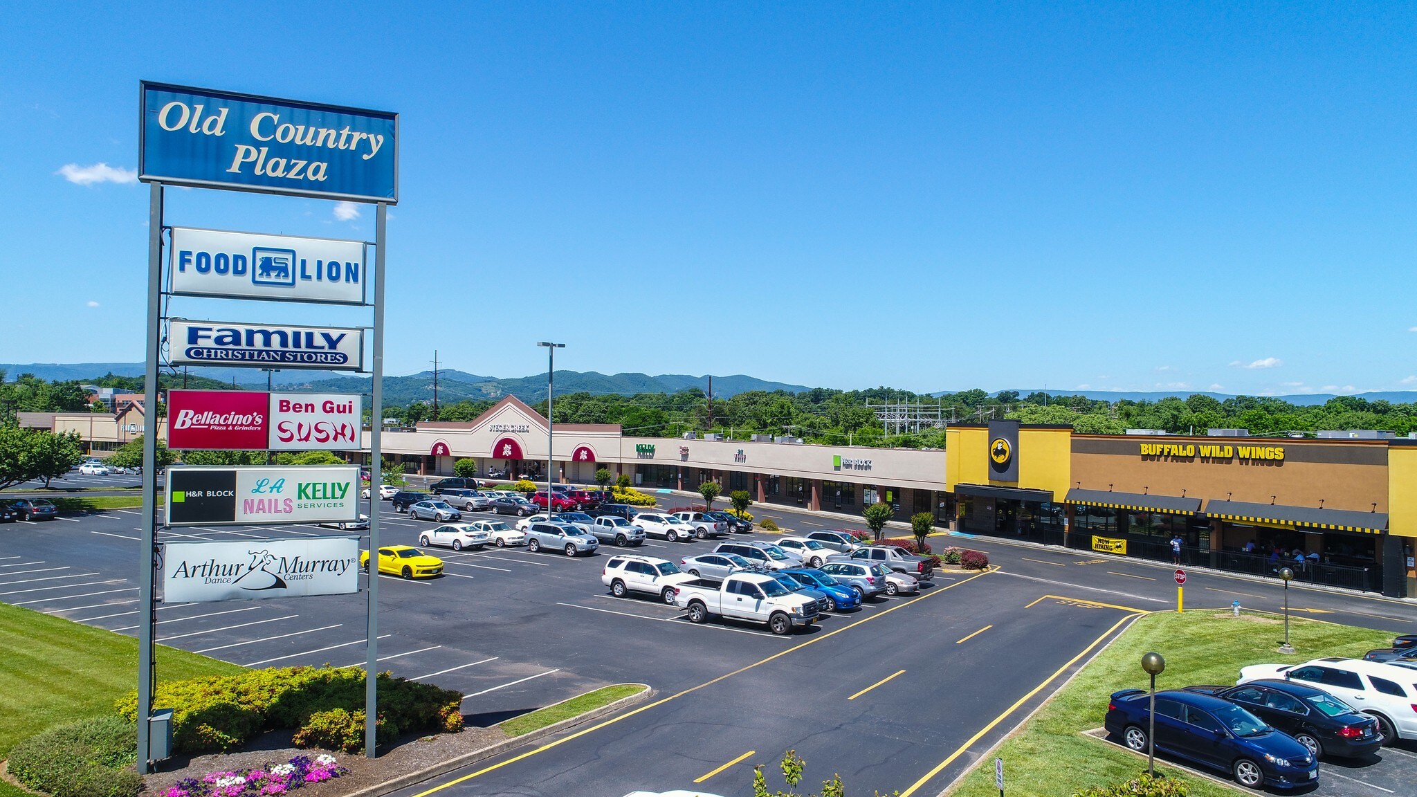 4309-4382 Starkey Rd, Roanoke, VA à louer Photo de l’immeuble– Image 1 sur 24