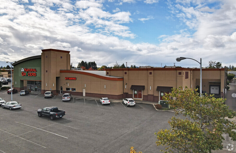12155 SW Broadway St, Beaverton, OR à louer - Photo de l’immeuble – Image 3 sur 3