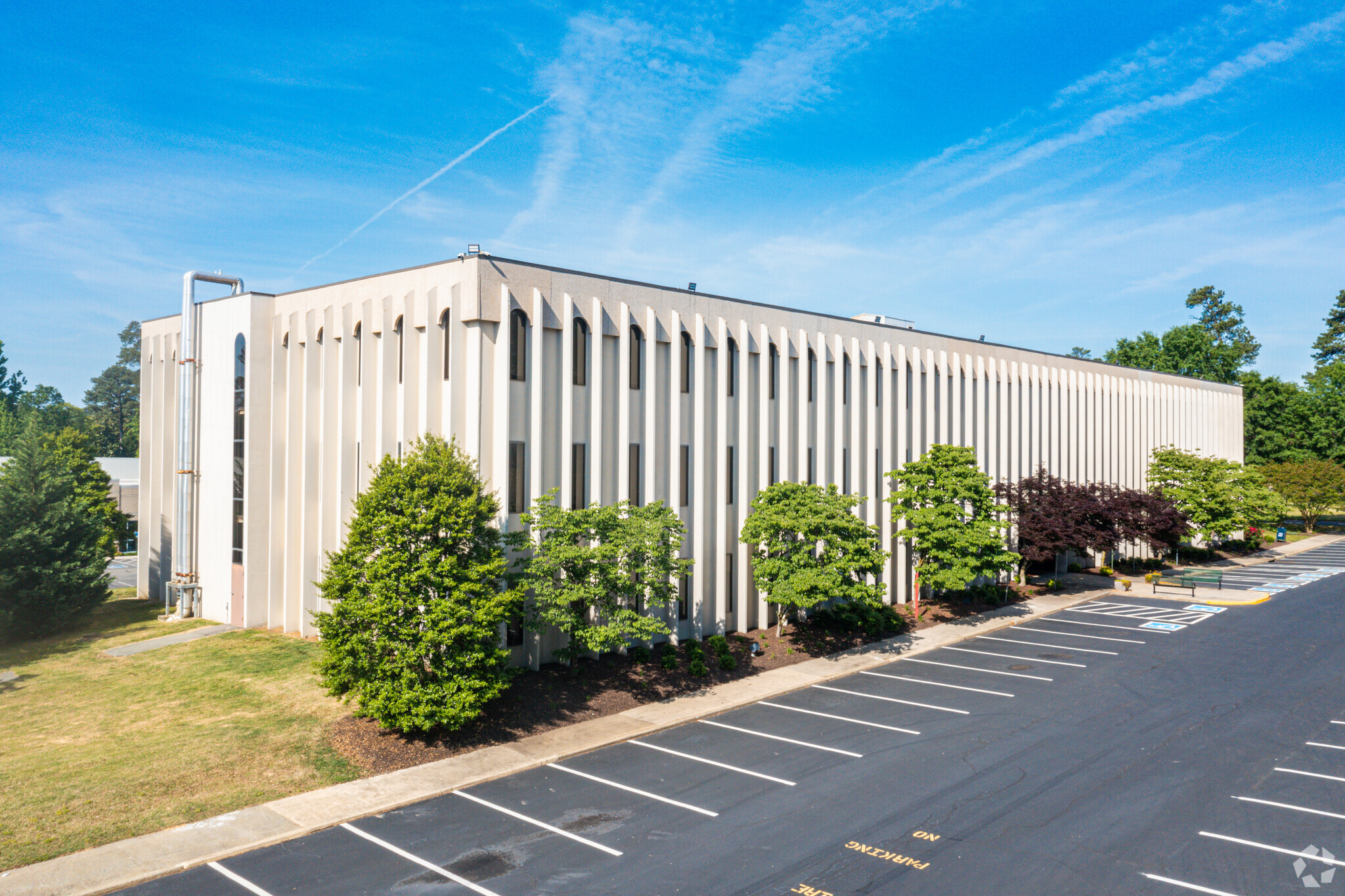 2807 N Parham Rd, Richmond, VA à louer Photo principale– Image 1 sur 4