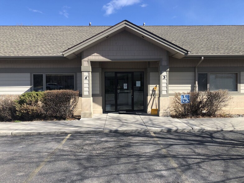517 S 22nd Ave, Bozeman, MT à vendre - Photo principale – Image 1 sur 4