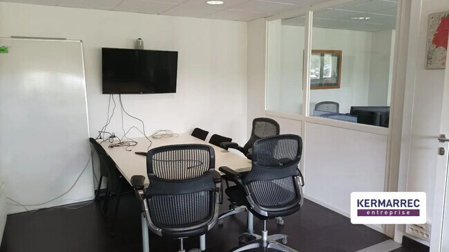 Plus de détails pour Bureau à louer