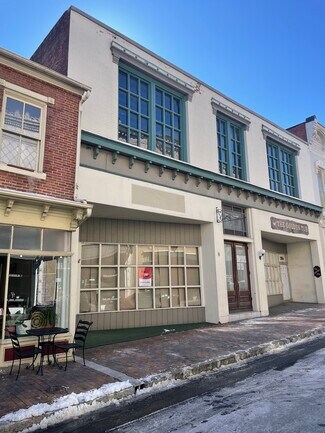 Plus de détails pour 24 E Beverley St, Staunton, VA - Local commercial à louer