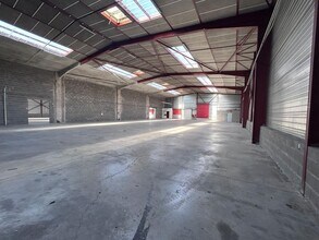 9 Avenue Du Maréchal De Lattre De Tassigny, Meyzieu à vendre Photo intérieure– Image 1 sur 1
