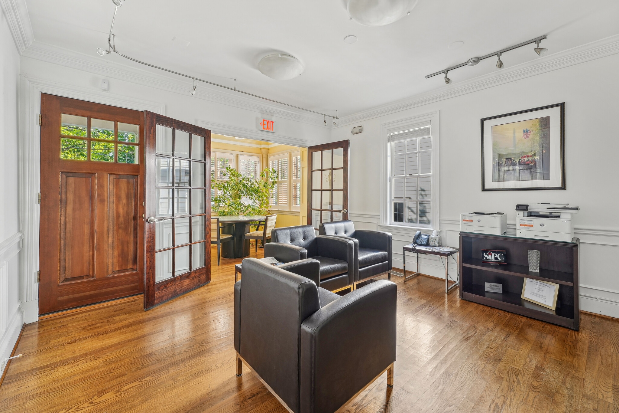 6112 Oberlin Ave, Glen Echo, MD à louer Photo principale– Image 1 sur 9