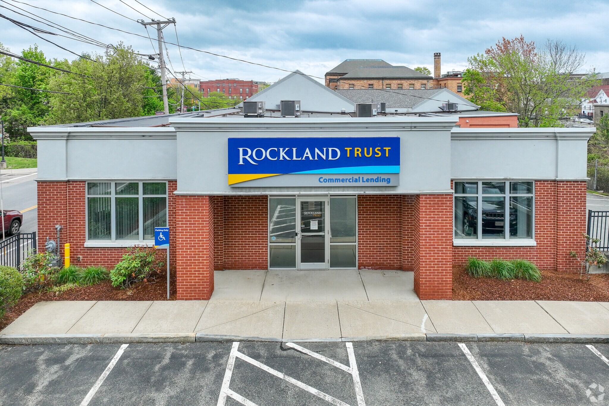 100 Belmont St, Brockton, MA à vendre Photo principale– Image 1 sur 5