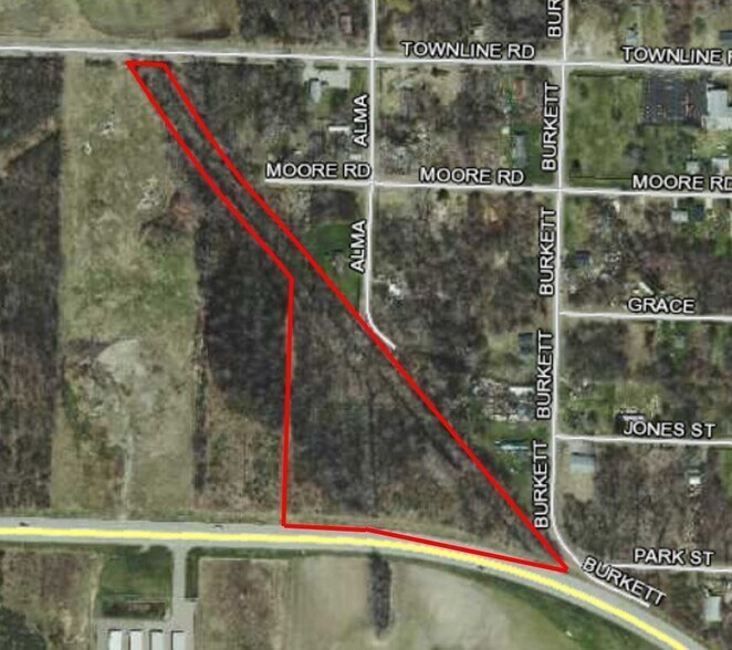 2872 S Pipestone Rd, Benton Harbor, MI à vendre - Photo de l’immeuble – Image 1 sur 1