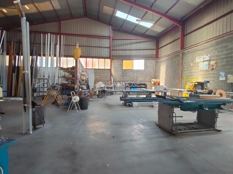 Industriel/Logistique dans Aspe, Alicante à vendre - Photo intérieure – Image 3 sur 24