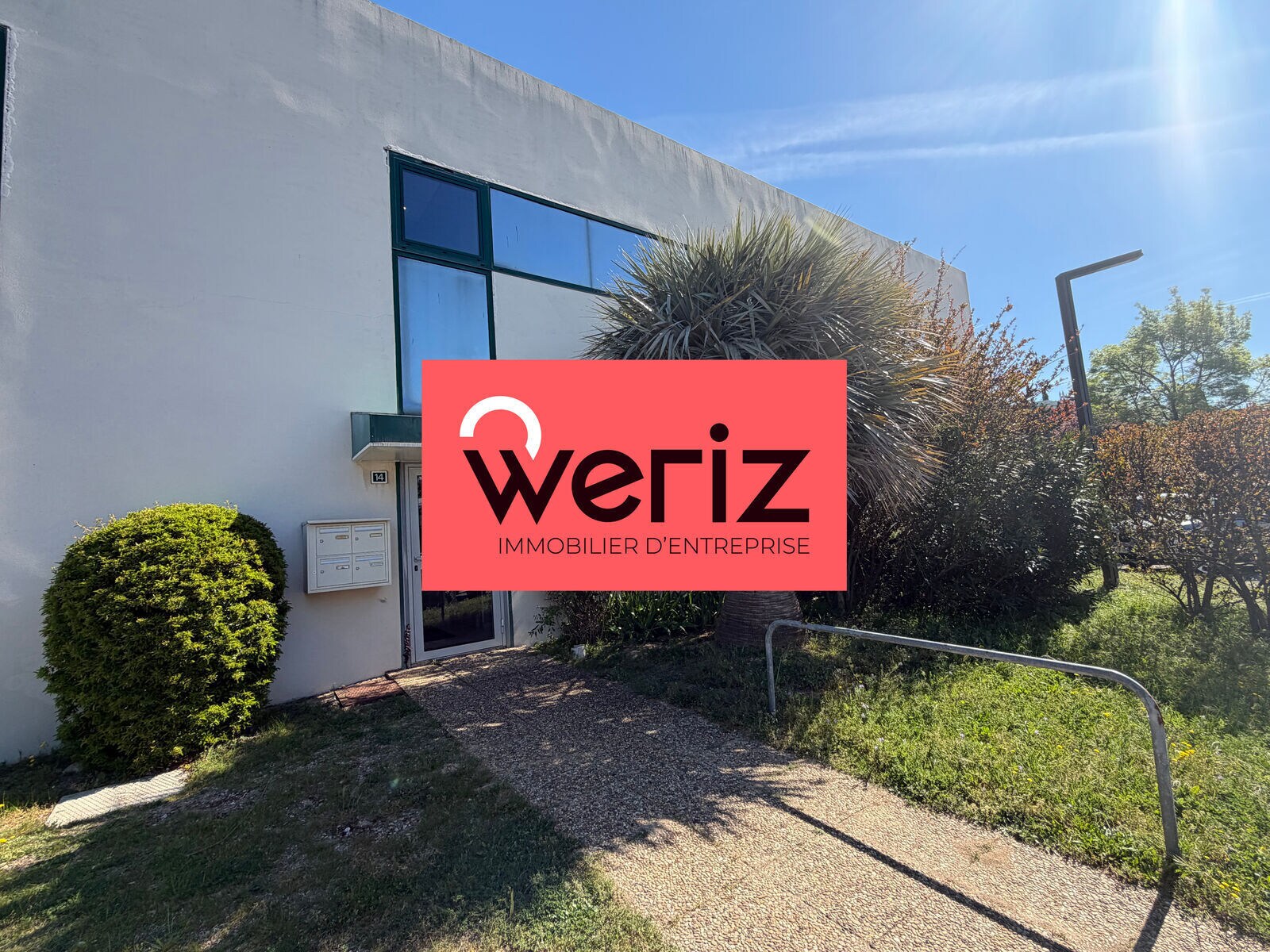 Bureau dans Les Pennes-Mirabeau à louer Photo de l’immeuble– Image 1 sur 6