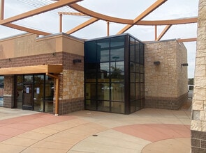 5560 S Parker Rd, Aurora, CO à louer Photo intérieure– Image 2 sur 5