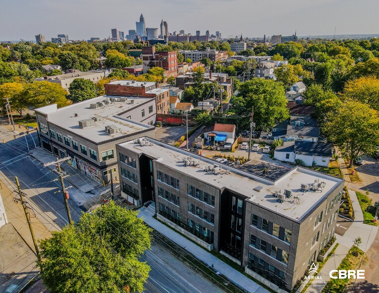 4329 Lorain Ave, Cleveland, OH à louer - Photo de l’immeuble – Image 3 sur 5