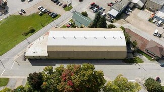 Plus de détails pour 37 E Victoria St, North Huron, ON - Local d'activités à louer