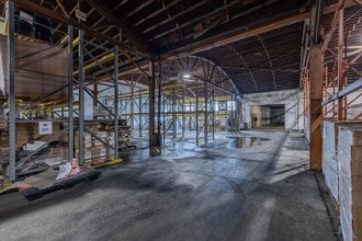 3354 N 35th St, Milwaukee, WI à vendre Photo intérieure– Image 2 sur 5