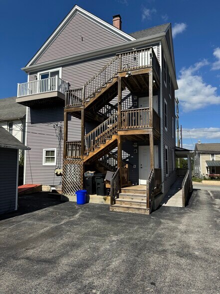 318 E King St, Malvern, PA à louer - Photo de l’immeuble – Image 2 sur 2