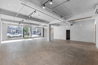 Plus de détails pour 5409-5431 Boul Saint-Laurent, Montréal, QC - Local commercial à louer