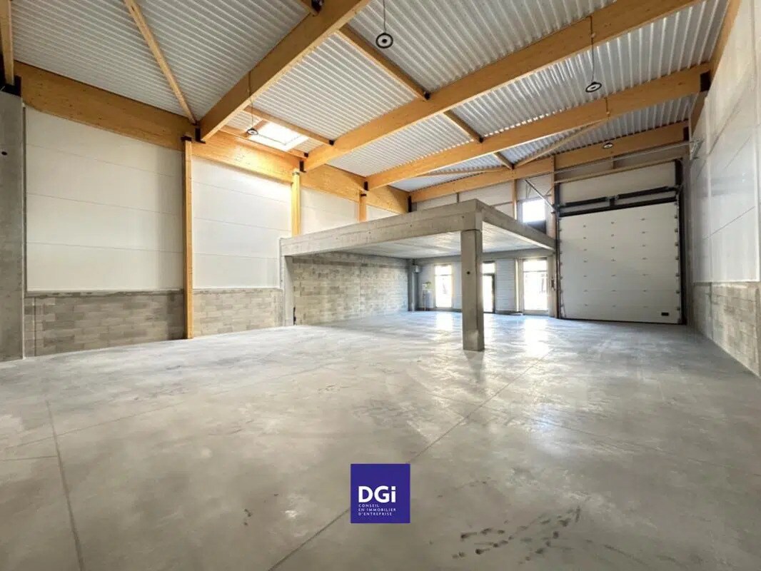 Local d’activités dans Gallargues-le-Montueux à louer Photo intérieure– Image 1 sur 5