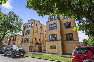 Plus de détails pour 4031 W Gladys Ave, Chicago, IL - Logement à vendre