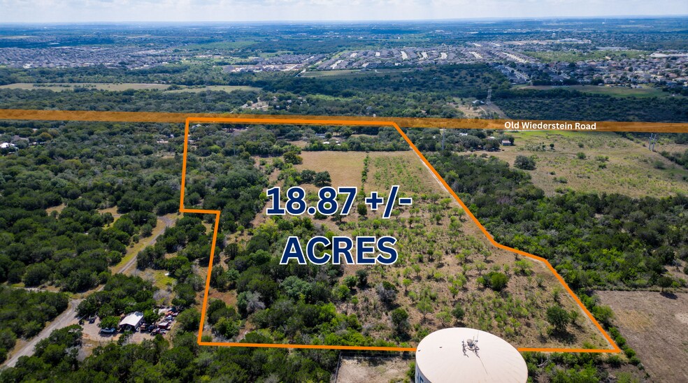 19018 Old Wiederstein Rd, Schertz, TX à vendre - Photo de l’immeuble – Image 2 sur 6