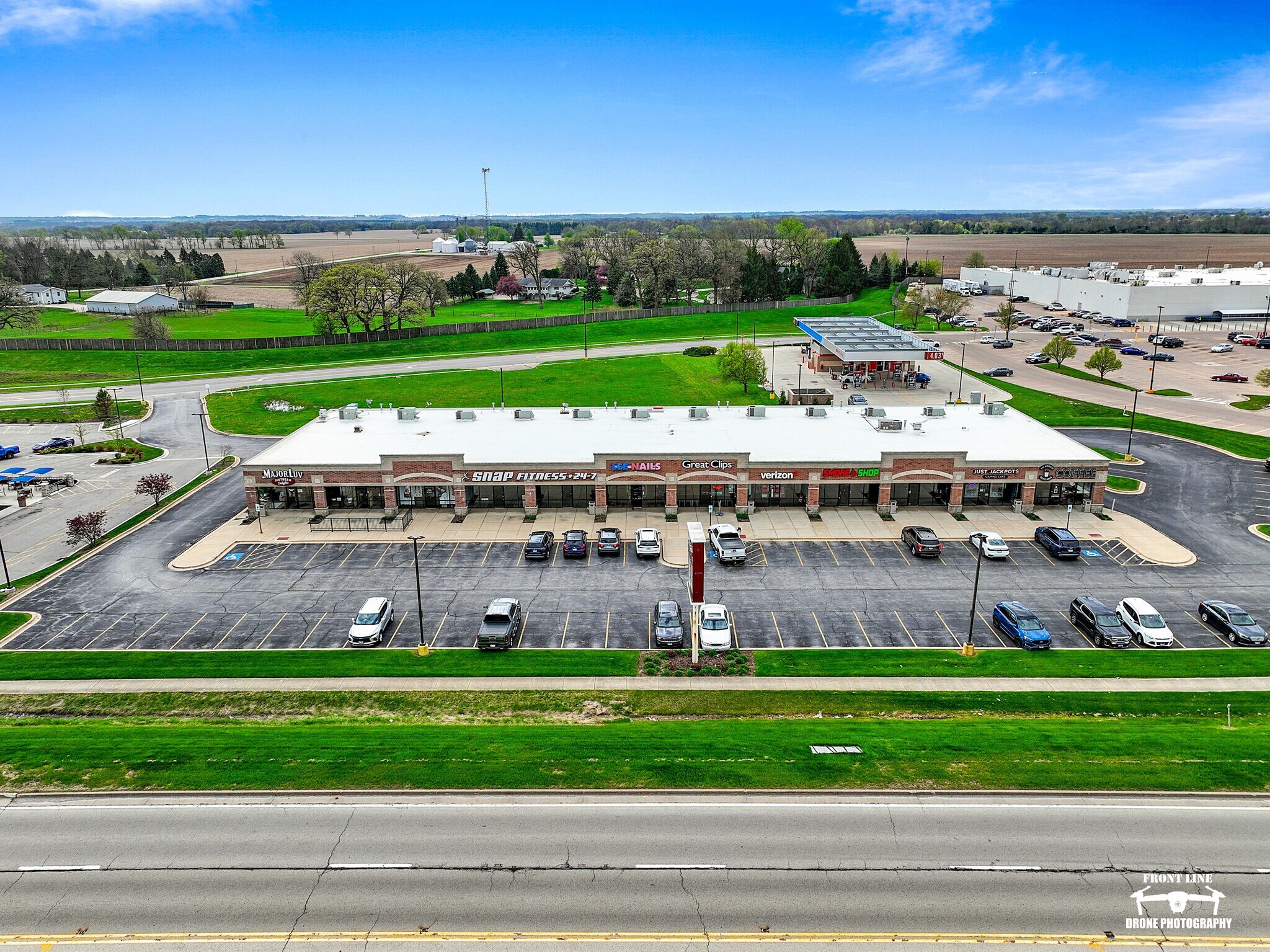 6500-6572 W Route 34, Plano, IL à vendre Photo de l’immeuble– Image 1 sur 8