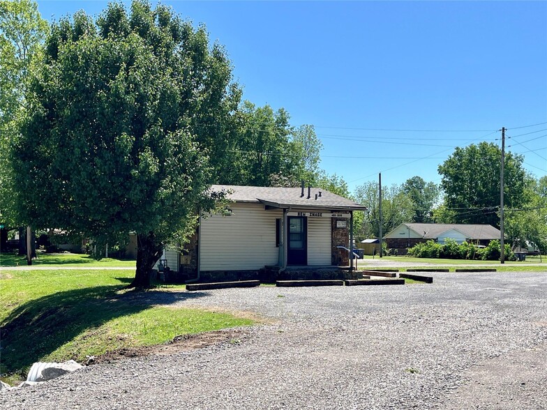 1401 S McQuarrie Ave, Wagoner, OK à vendre - Photo de l’immeuble – Image 3 sur 20