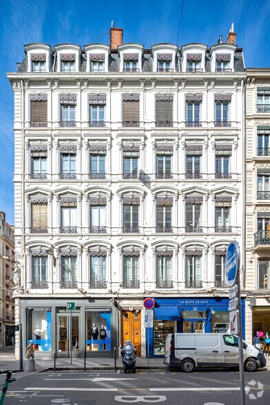 Bureau dans Lyon à louer - Photo de l’immeuble – Image 3 sur 4