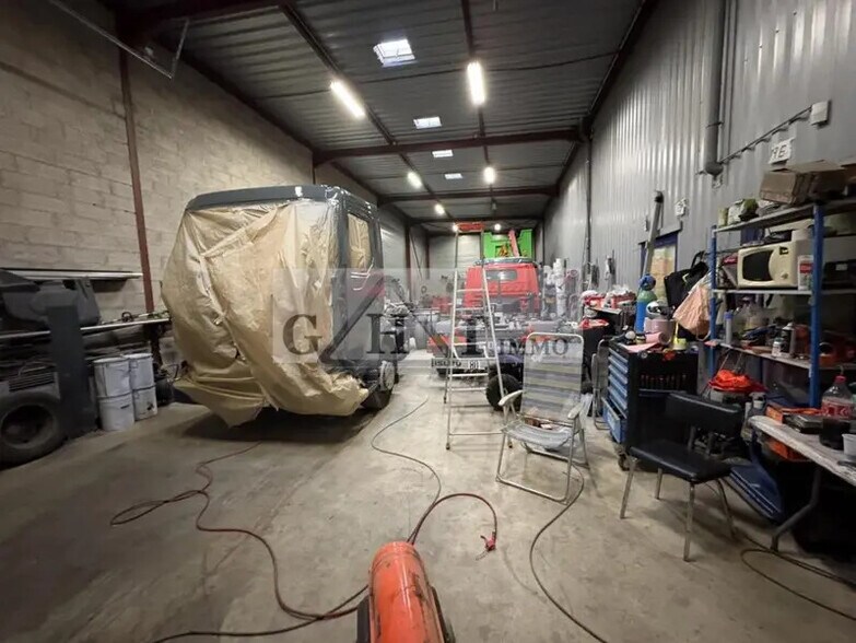 Industriel/Logistique dans Vert-Saint-Denis à vendre - Photo intérieure – Image 3 sur 13