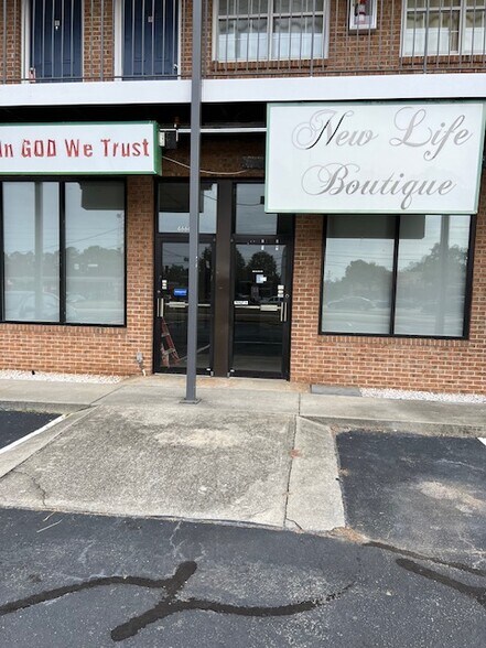 4648 Lawrenceville Rd, Loganville, GA à louer - Photo de l’immeuble – Image 2 sur 6