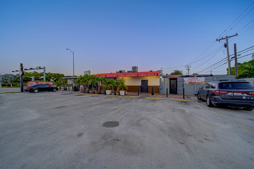 11011 NW 27th Ave, Miami, FL à vendre - Photo de l’immeuble – Image 3 sur 34