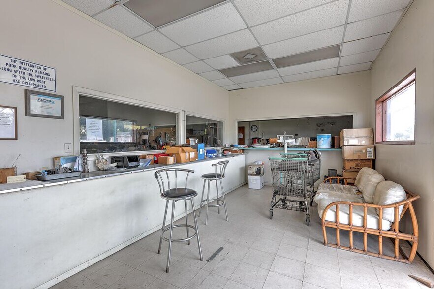 1921 Orange Ave, Fort Pierce, FL à vendre - Photo de l’immeuble – Image 2 sur 7
