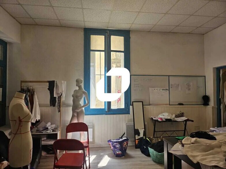 Bureau dans Montpellier à louer - Photo de l’immeuble – Image 3 sur 5