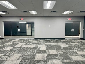 165 Western Ave N, Saint Paul, MN à louer Photo intérieure– Image 1 sur 7