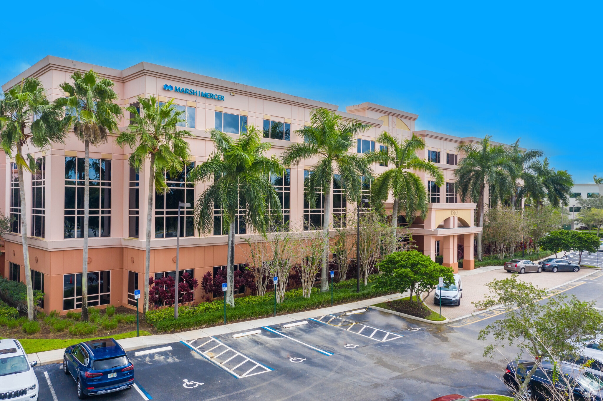 1560 Sawgrass Corporate Pkwy, Sunrise, FL à louer Photo principale– Image 1 sur 19