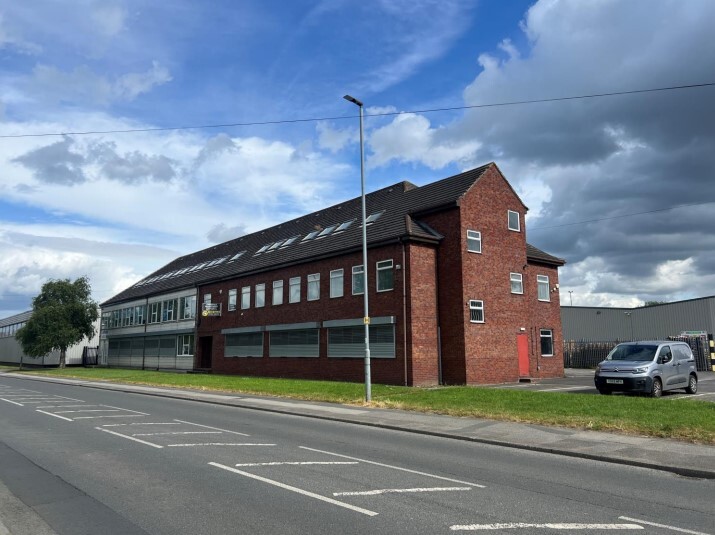 Methley Rd, Castleford à louer - Photo de l’immeuble – Image 1 sur 17