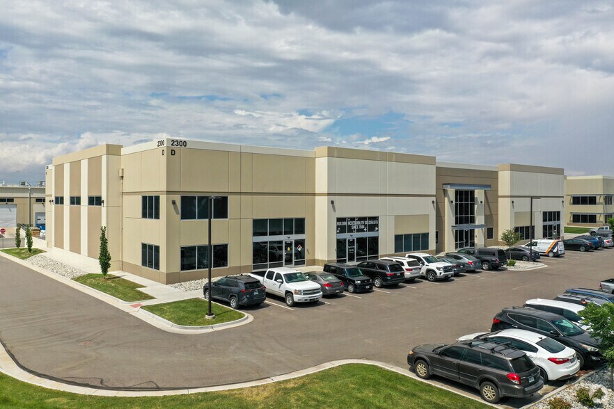 2300 E 76th Ave, Denver, CO à louer - Photo principale – Image 1 sur 27
