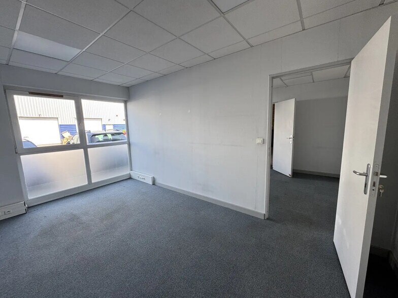 27 Rue Des Blancs Monts, Cormontreuil à louer - Photo de l’immeuble – Image 2 sur 5