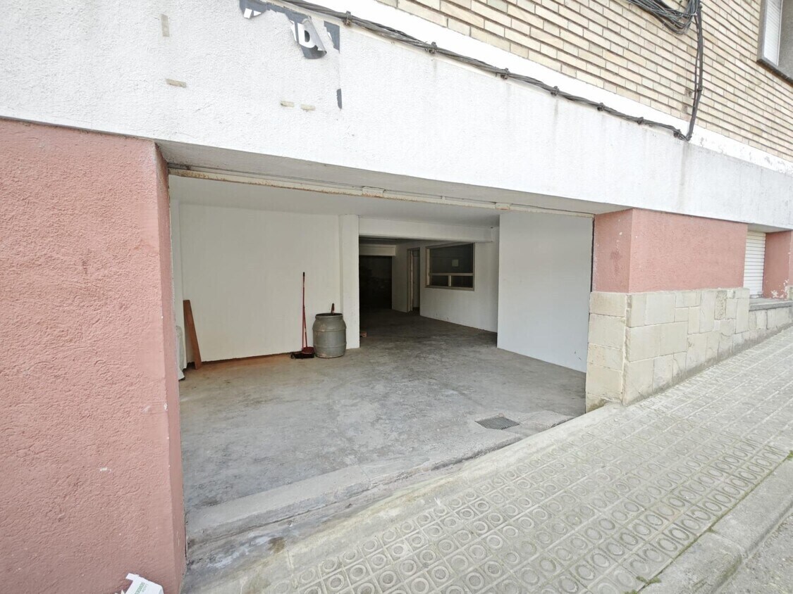 Immeuble residentiel dans Avinyó, Barcelona à vendre Photo de l’immeuble– Image 1 sur 2