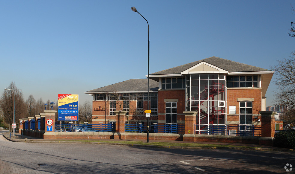 4 Brindley Rd, Manchester à louer - Photo de l’immeuble – Image 1 sur 5
