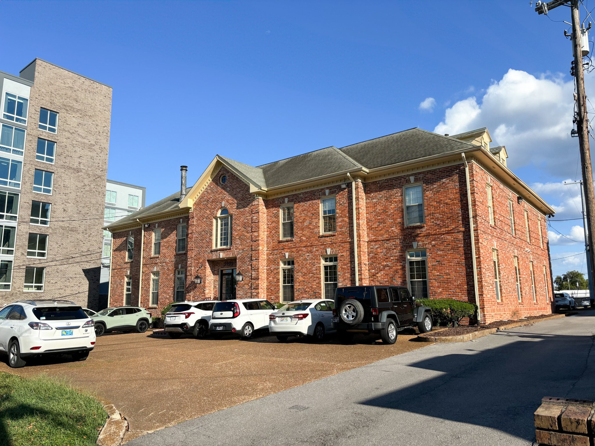 2909 Poston Ave, Nashville, TN à louer Photo de l’immeuble– Image 1 sur 10