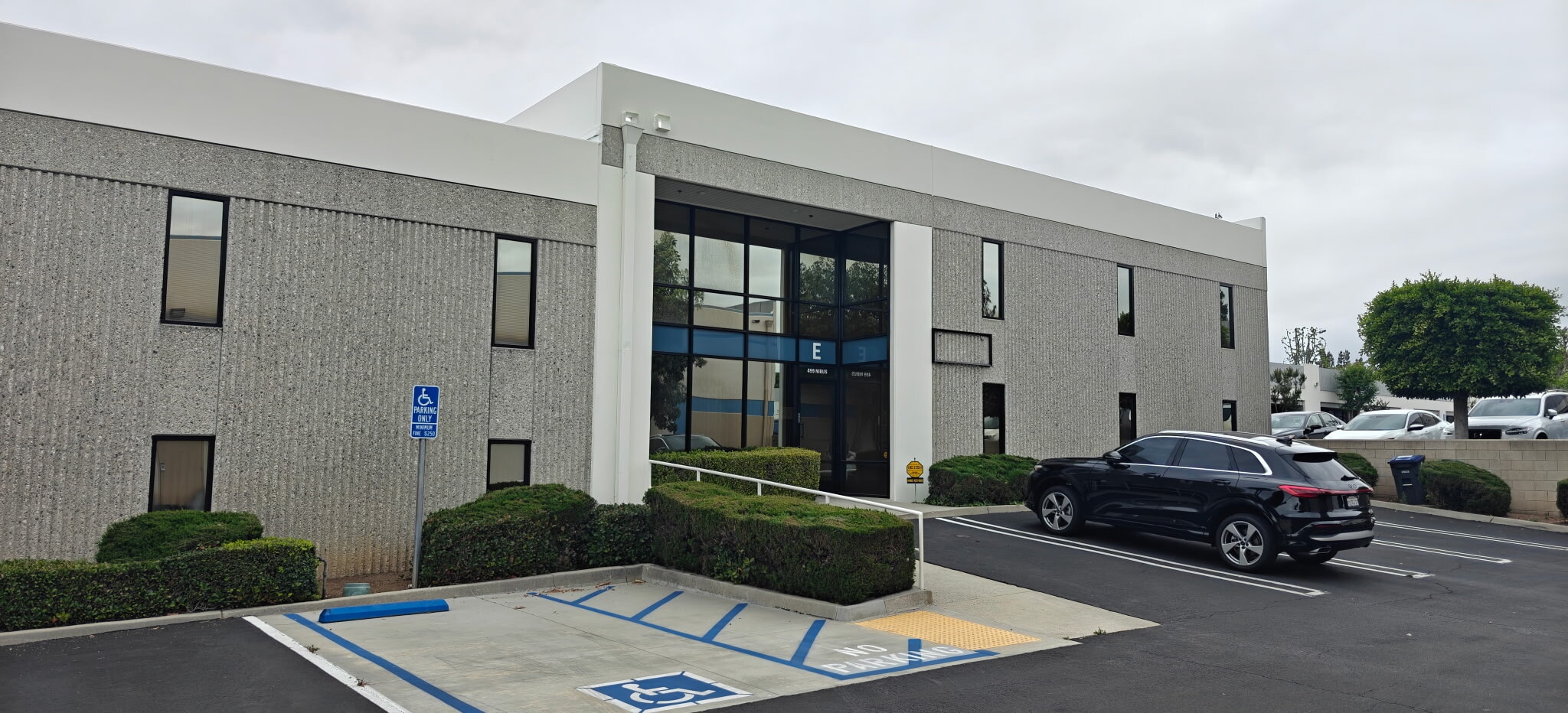 499 Nibus, Brea, CA à louer Photo intérieure– Image 1 sur 3