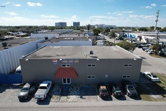 Plus de détails pour 5280 NW 77th Ct, Doral, FL - Industriel/Logistique à louer