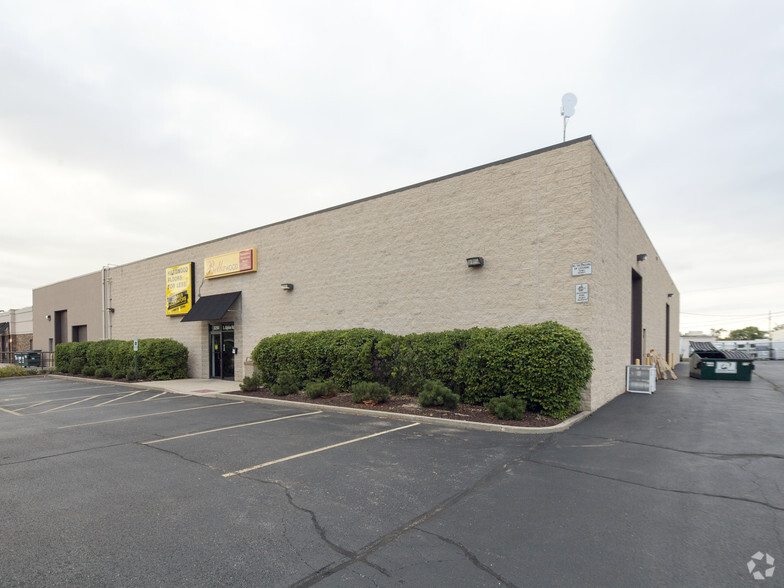 3290 S Alpine Rd, Rockford, IL à louer - Photo de l’immeuble – Image 2 sur 3
