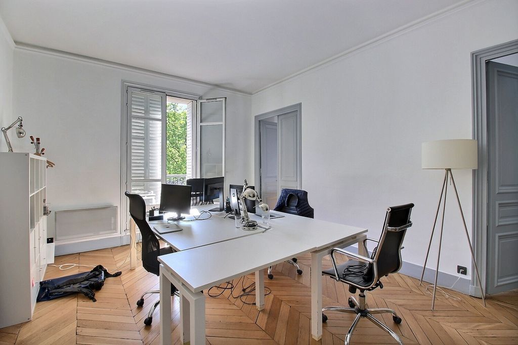 81 Rue De Miromesnil, Paris à louer Photo intérieure– Image 1 sur 8